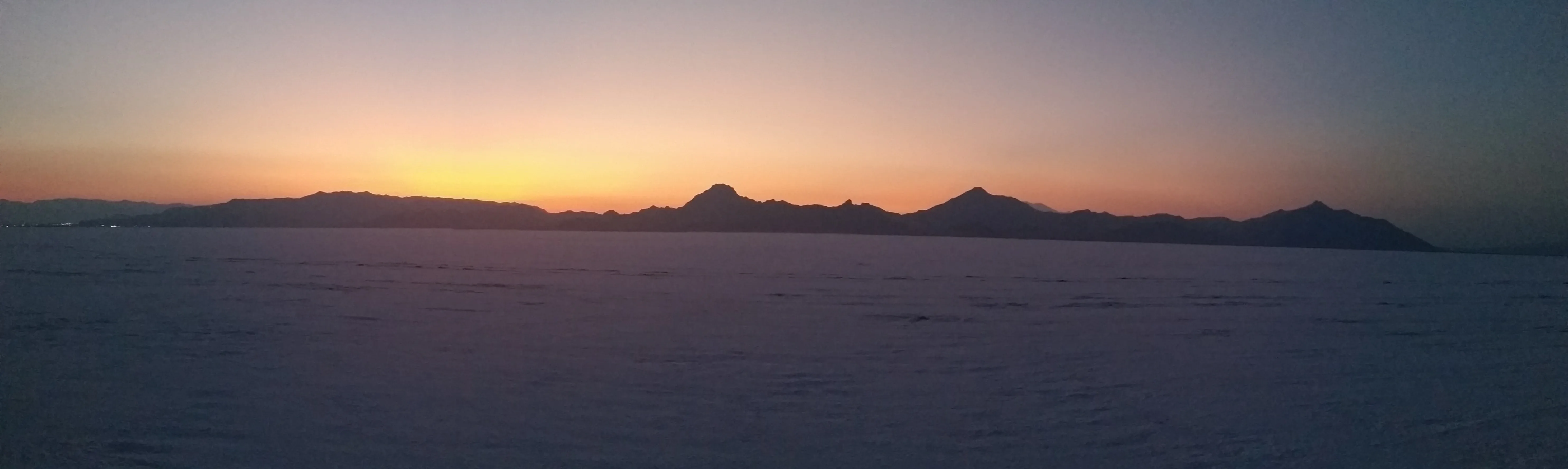 20150817 Bonneville Salt Flats Sunset Pano