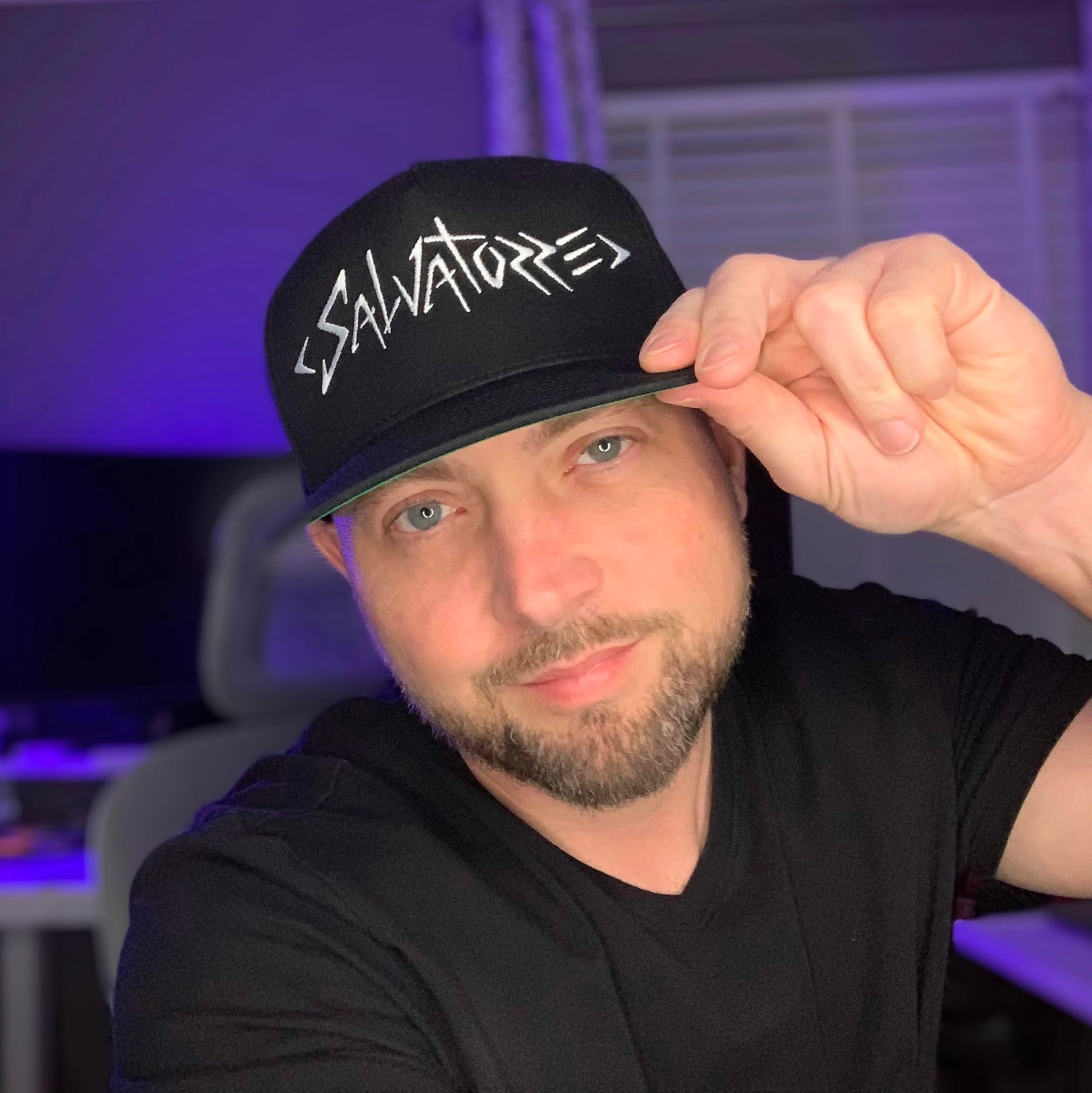 Sal Torre wearing a Salvatorre hat